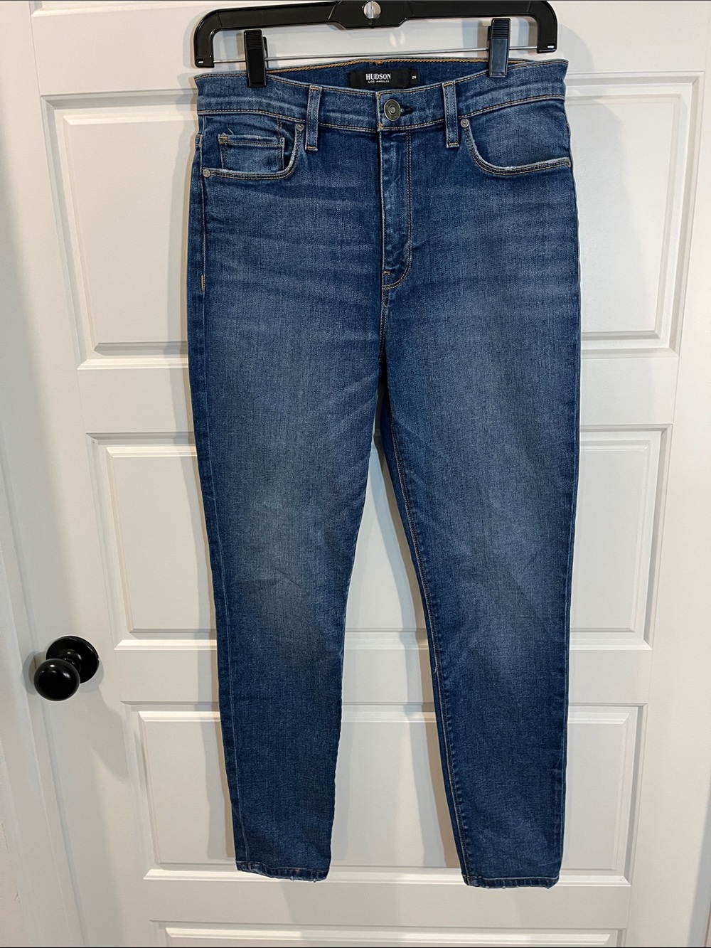 Hudson Barbara skinny jeans size 28